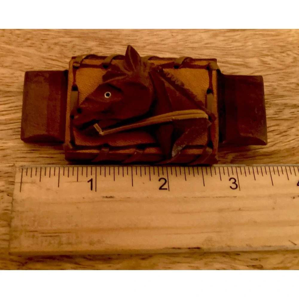 Vintage 1930's Horse Western Equestrian Brooch‎ Pin Hand Carved Wood Leather EUC